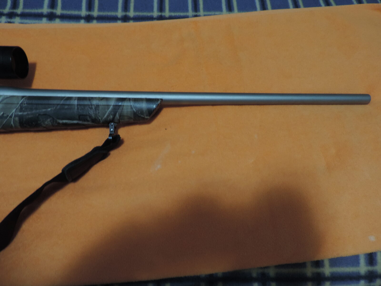 Rémington 7mm Magnum model 770 camo stainless avec scope