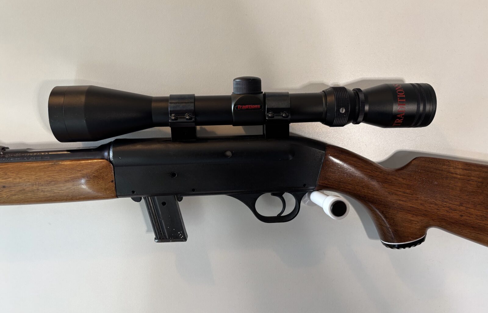 Carabine 22LR GEVARM modèle E1 semi-automatique