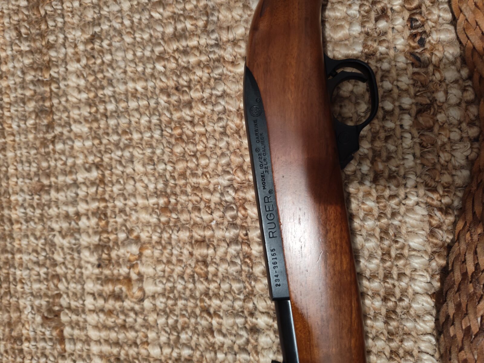 Carabine Cal 22 Ruger model 10/22, 18 po. de canon, semi-automatiq
