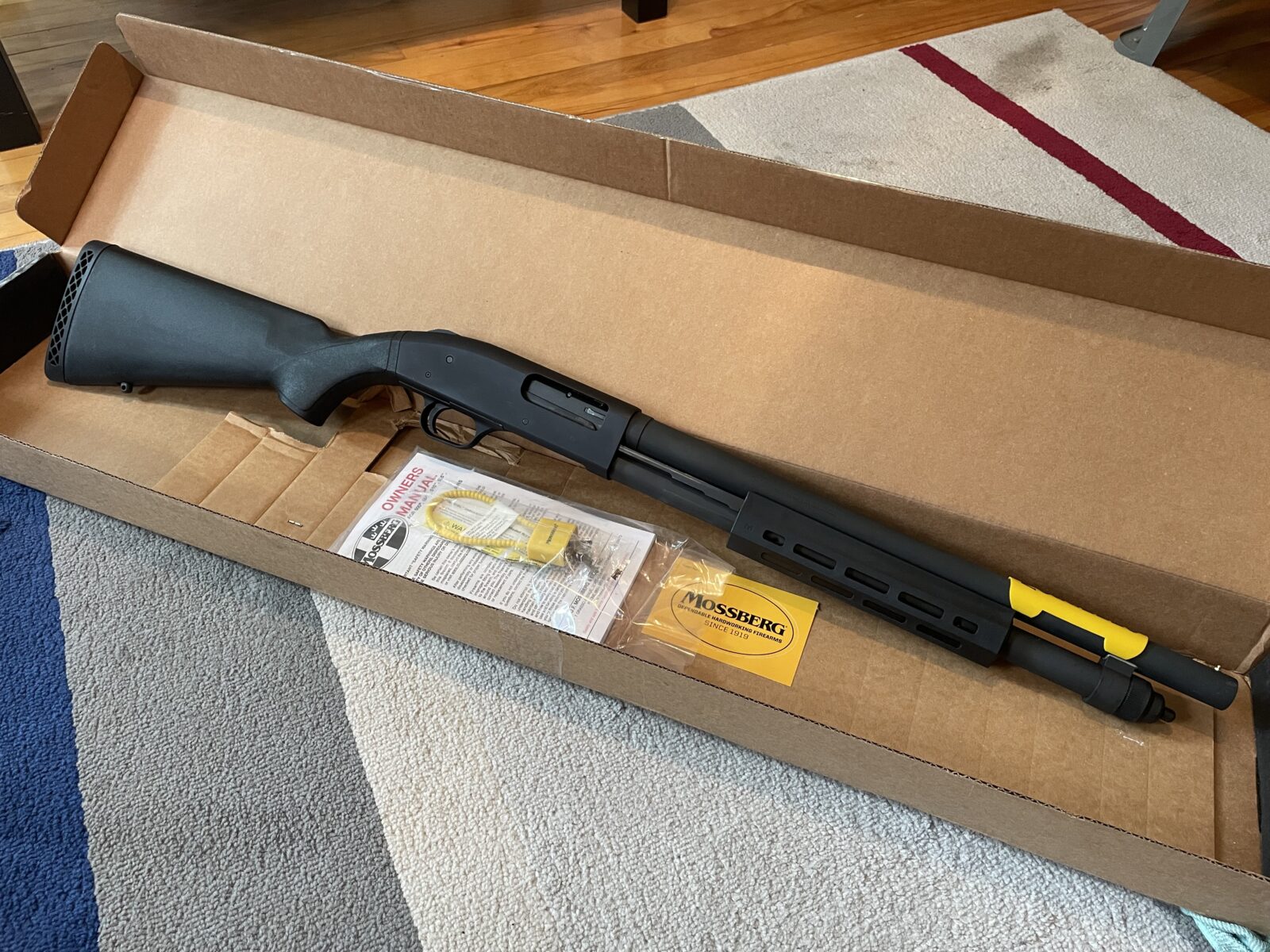 Fusil Mossberg 590A1 M-Lok, canon 18,5”, 6+1, jamais tiré!