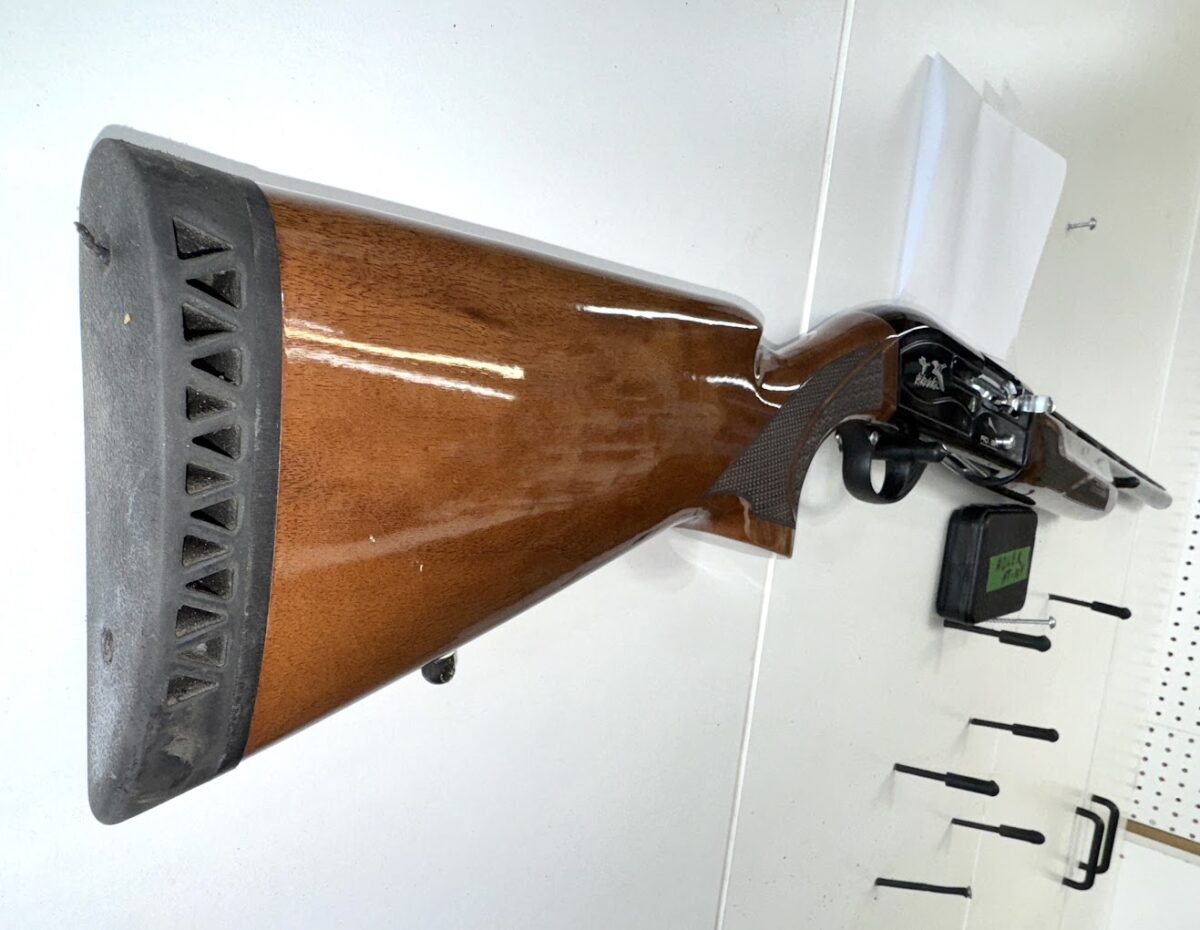 Adler HT-104 , 12 g semi auto , très beau