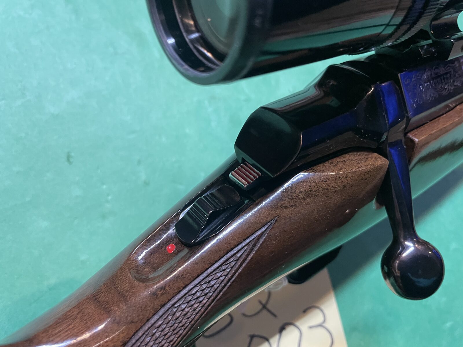 * MINT * BROWNING A BOLT MICRO MEDAILLION 308WIN