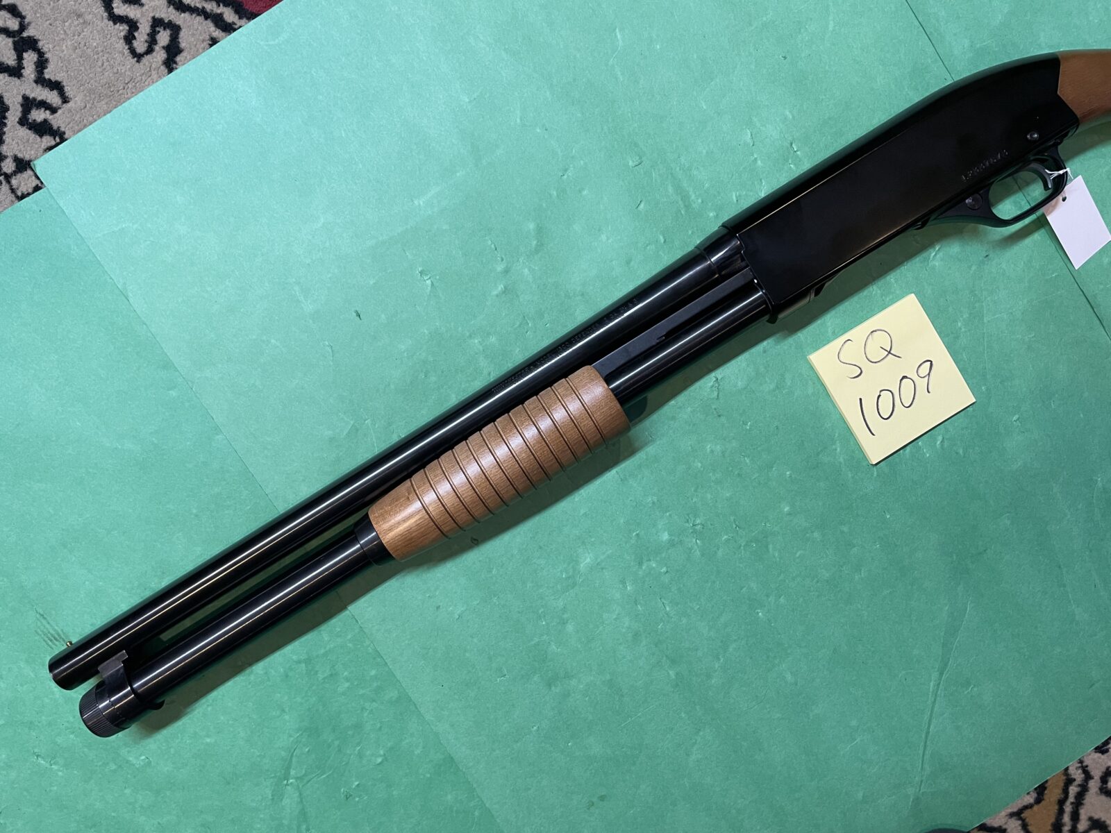 * MINT * WINCHESTER 1300 DEFENDER 12G