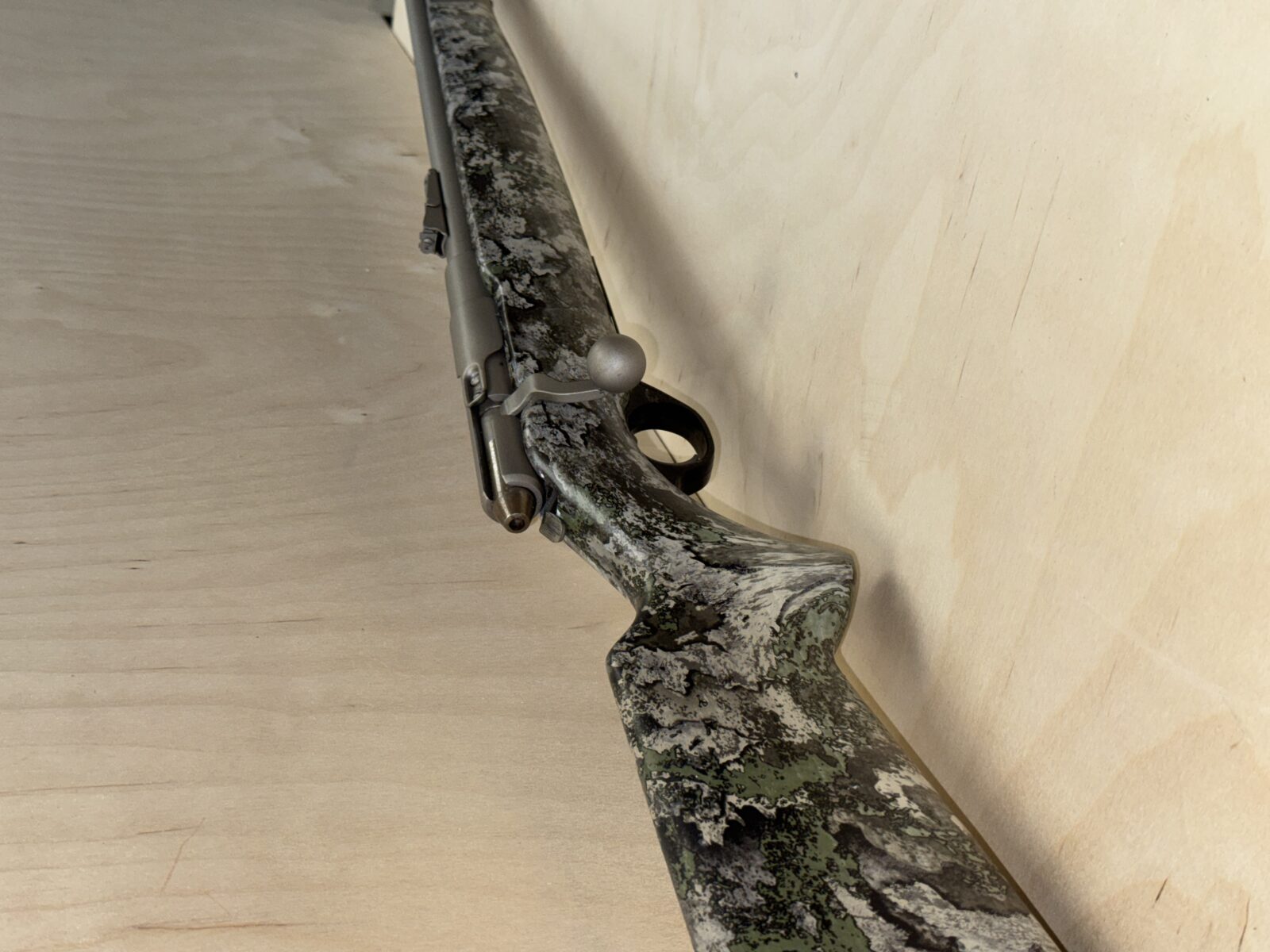 Carabine .22LR Mossberg – Hydrographie & Cerakote neufs