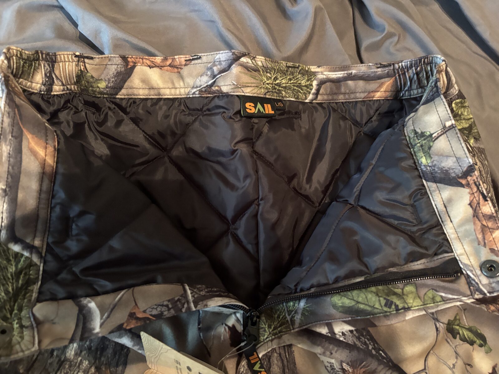 Pantalon camo imperméable Large neuf