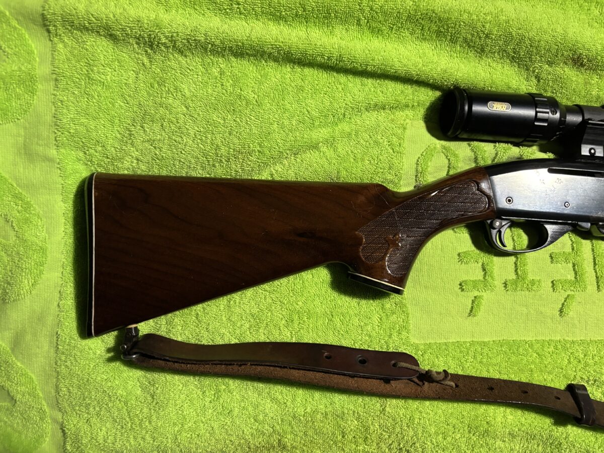 Remington 30-06 model 742 bushnell titan 6 x 12-52