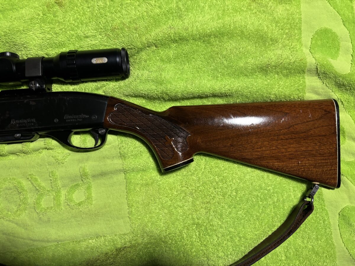 Remington 30-06 model 742 bushnell titan 6 x 12-52