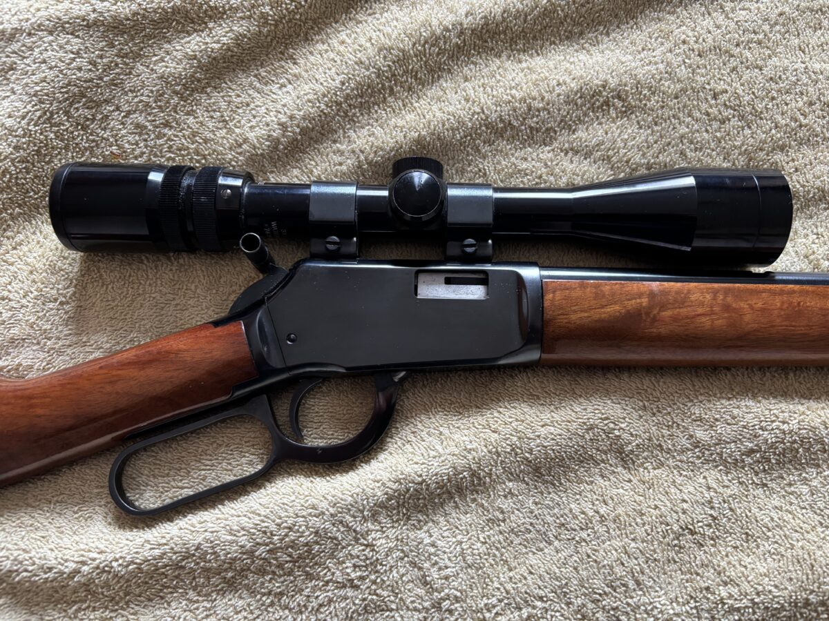 Winchester 22 LR model 9422 XTR scoop