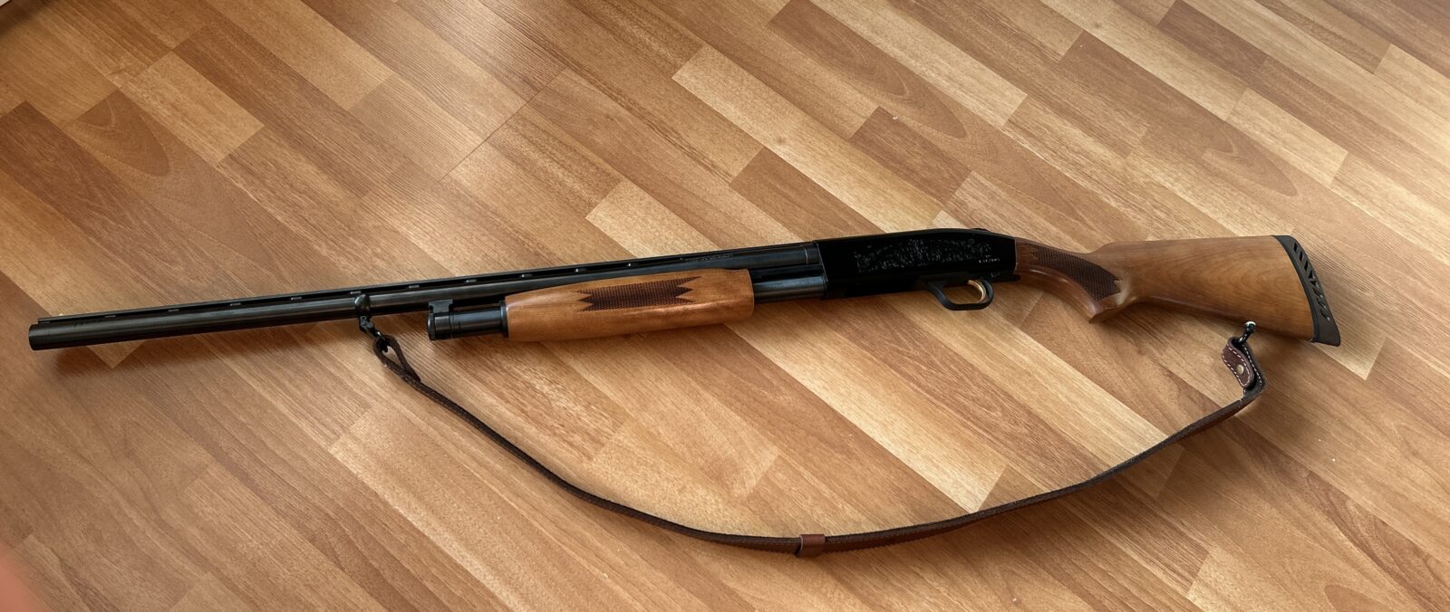 12 Mossberg comme neuf