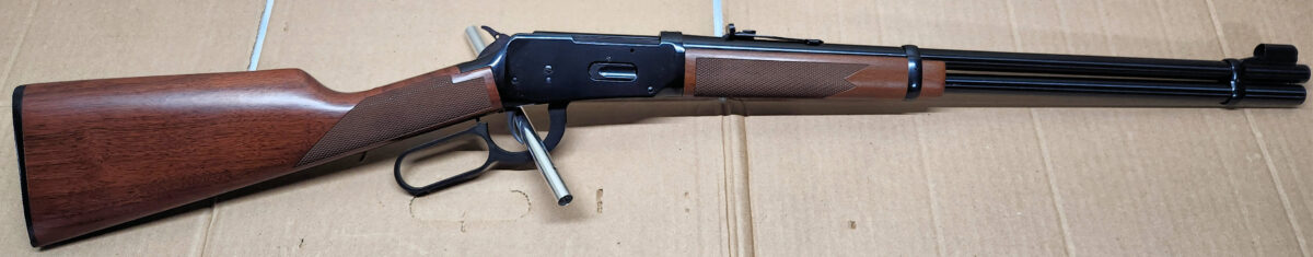 Winchester 94ae calibre 30-30.