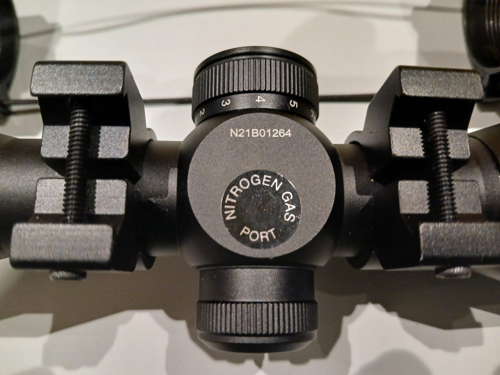 Lunette de visée illuminée pour arbalète 4×32 Barnett Halo neuve
