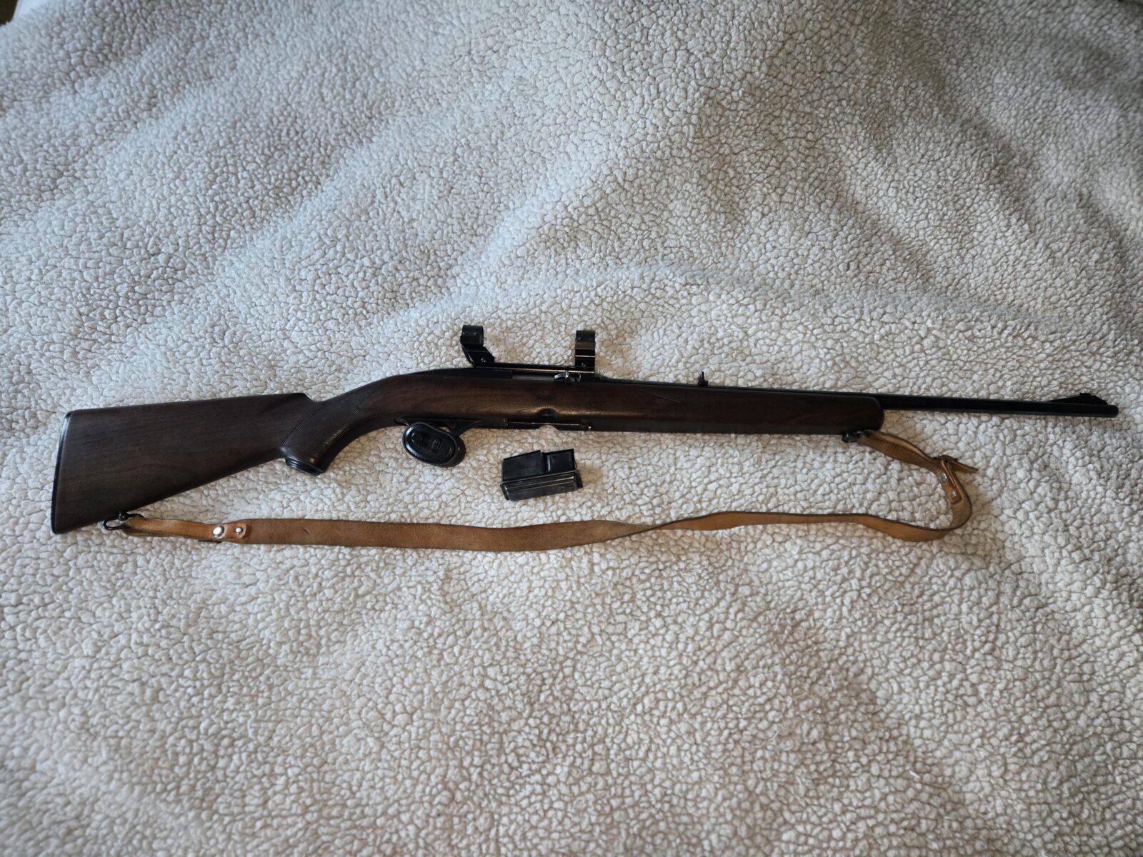 Winchester 308 modèle 100 Semi automatique