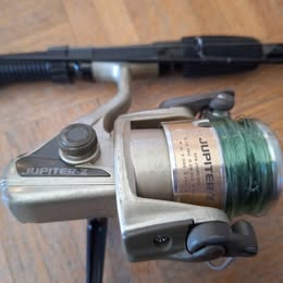 Canne a peche avec moulinet jupiter z. Fishing rod