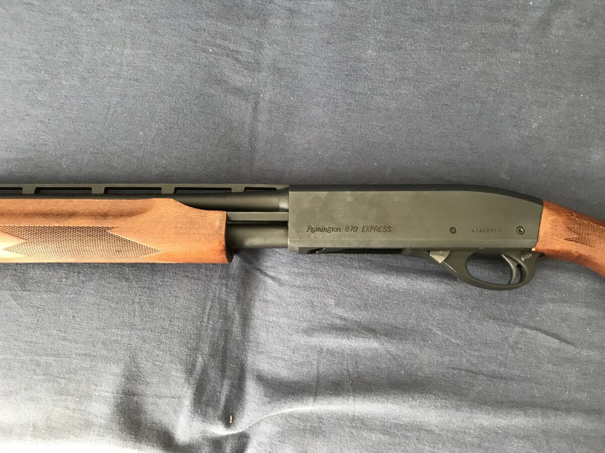 Fusil 410 pompe 870 remington express, 3 pouces, comme neuf.