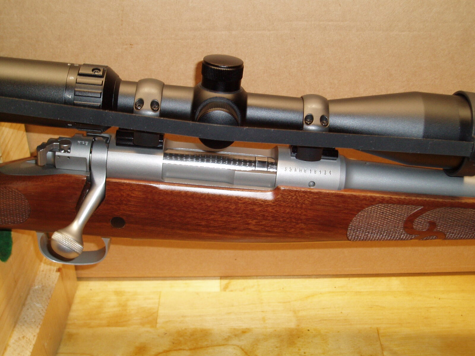 WINCHESTER 70 FEATHERWEIGHT STAINLESS 243