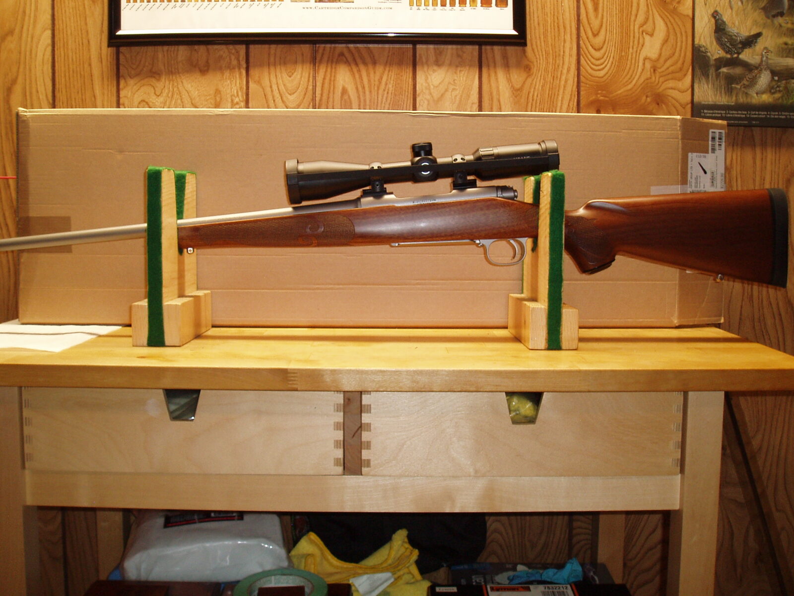 WINCHESTER 70 FEATHERWEIGHT STAINLESS 243