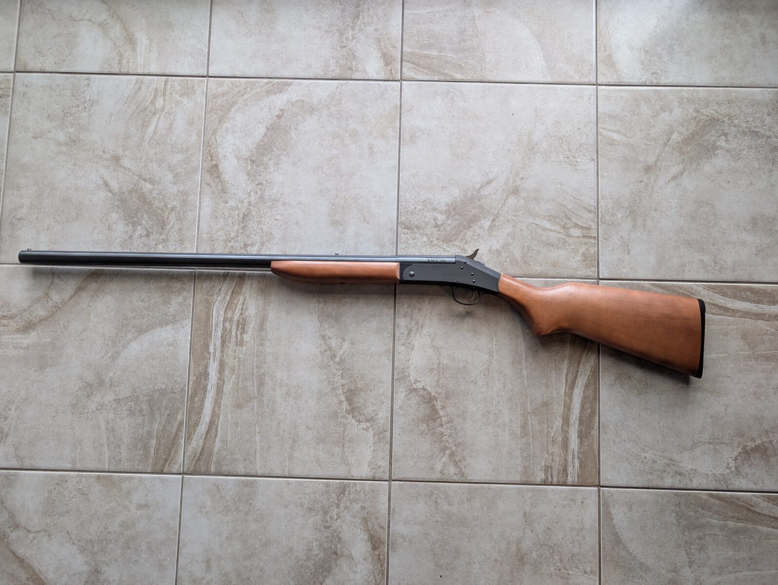 Fusil h&r calibre 12 ga