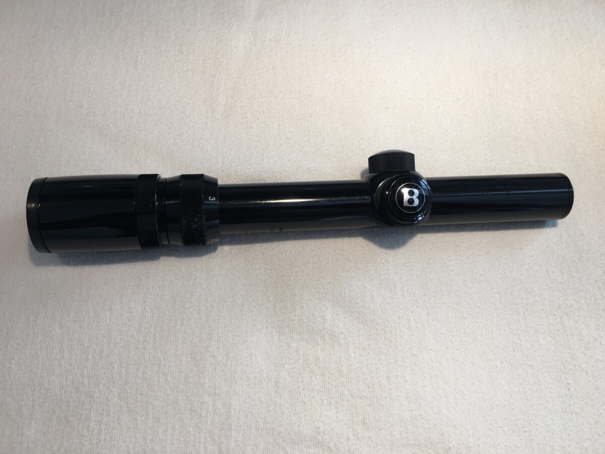Télescope Bushnell Banner 1.5-4 x 20 mm. Japon.