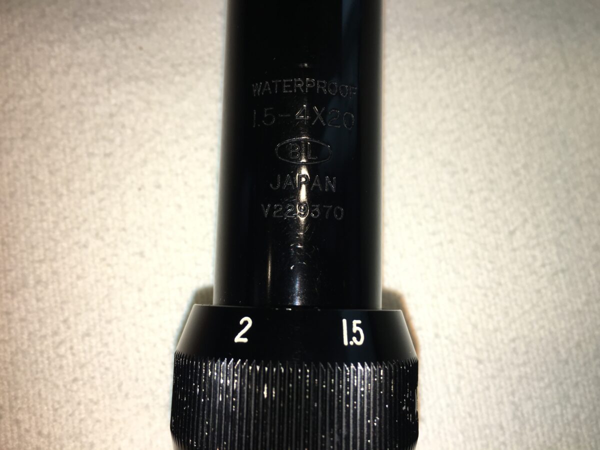 Télescope Bushnell Banner 1.5-4 x 20 mm. Japon.